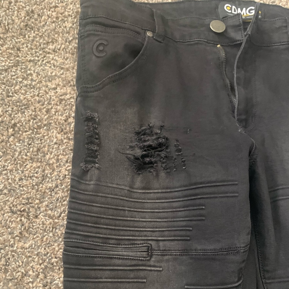 Caliber Ripped Jeans - Picture 2 of 4